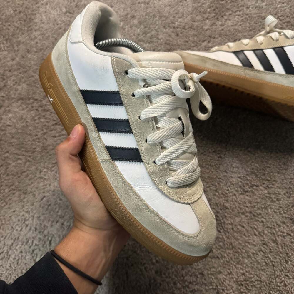 Adidas Samba ADV Skate Shoes White Black Gum Size 9.5 - Picture 2 of 7